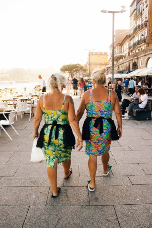 Sisters walking in Porto